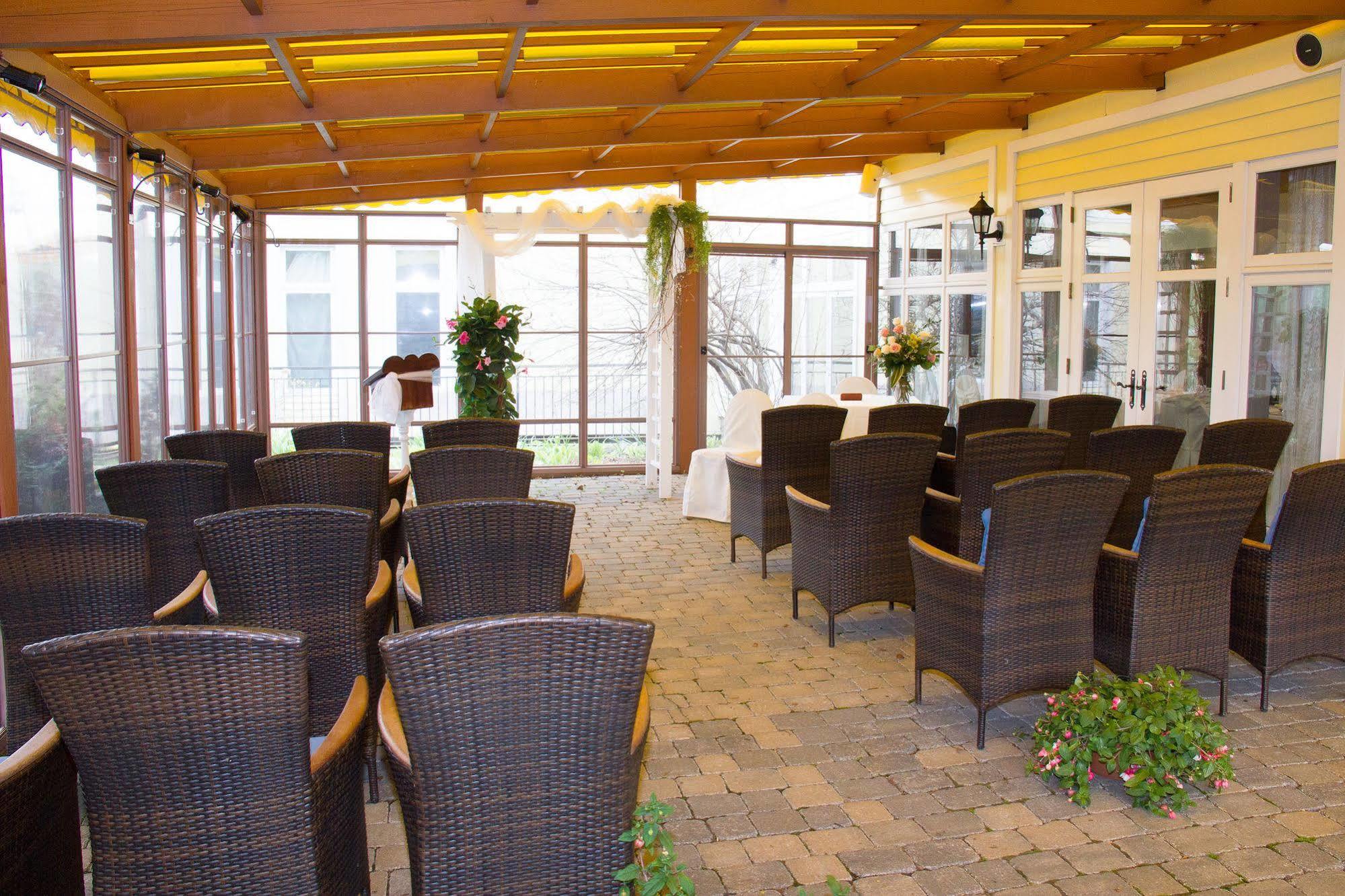 Auberge West Brome Buitenkant foto